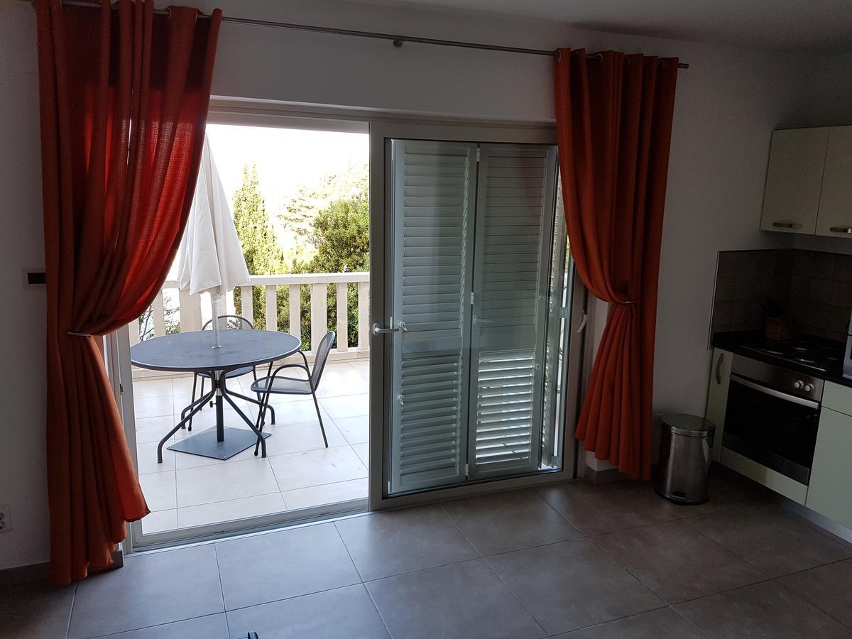 Villa Jade Apartments Front Row Sea View - Walk To Korcula Old Town Medvinjak Exterior photo